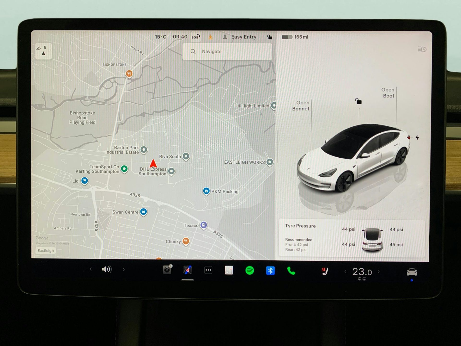 Gallery image 7 for 2022 Tesla Model 3 RWD Auto Standard